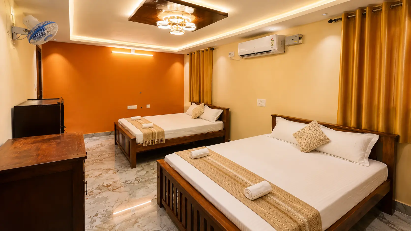 Deluxe Double Room with Balcony